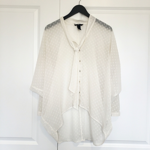 H&M oversized button up sheer blouse - Picture 2 of 9